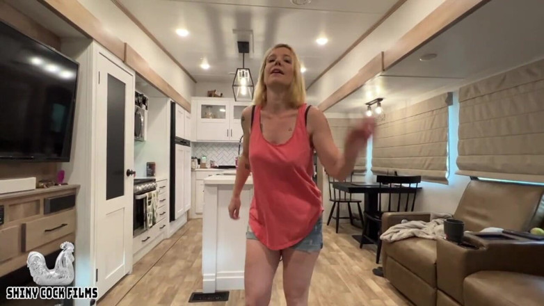 Jane Cane: Ballbusting adalah kardioku