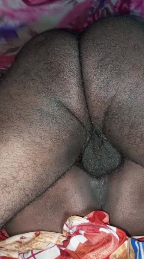 Auntixxx69: Me follé muy bien el culo y el coño indios...