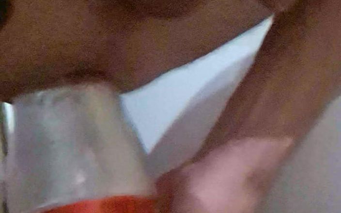 Mind Hunter: Seks anal bareng cewek ini pakai botol