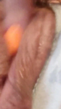 Labbra carnose primo piano molto bagnate