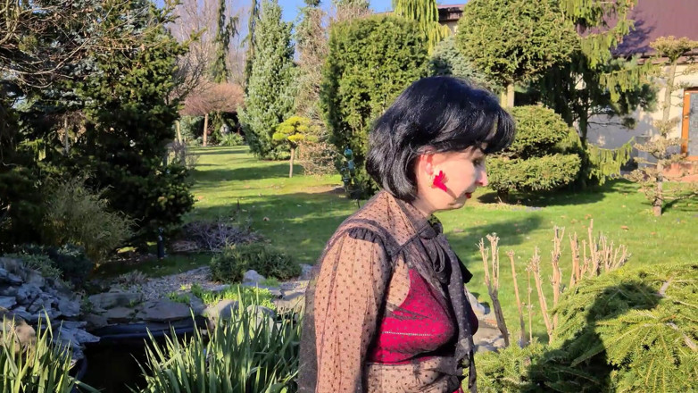 Wanilianna: Wanilianna's garden of kinky delights