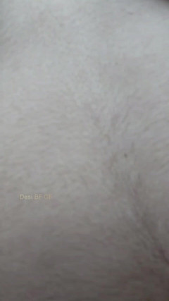 Manoj12015: きつく揺れる胸と指で濡れた膣