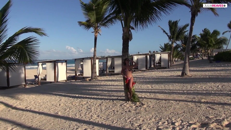 Jasmine RougeXXX: Làm tình gần bãi biển ở Punta Cana