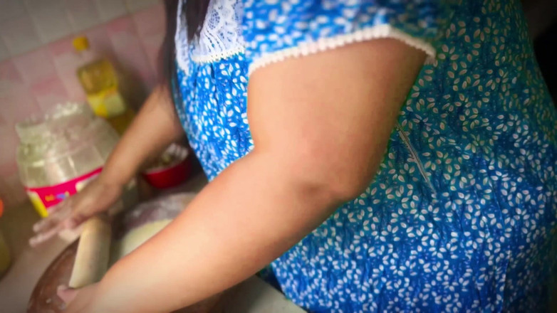 Your Boy's Cum: Sass Ko Jabardast Choda - индийская дези горячая Mother_in_law готовит без пижамы и открытая большая задница с сочной киской, только тогда Son_in