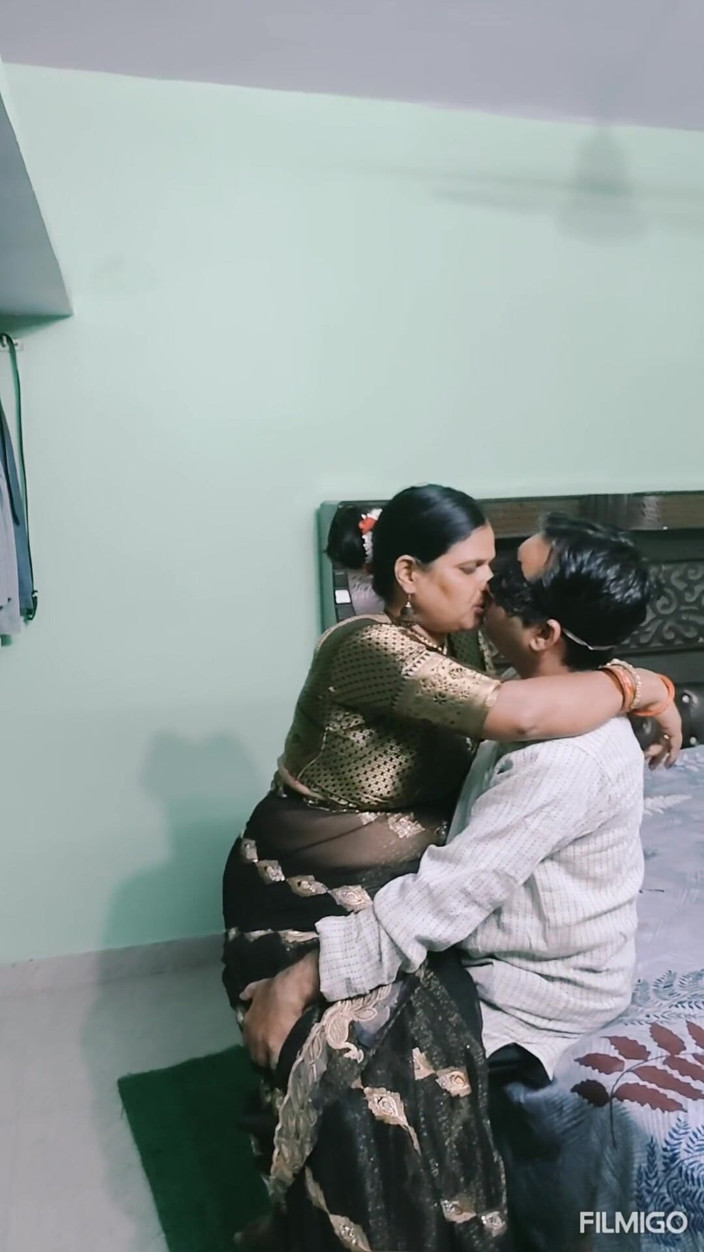 Lustykajolbhabhi: Karwa Chauth у ніч або шлюбну ніч