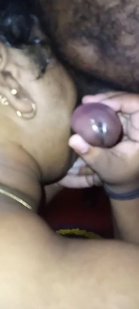 Sri Lanka comendo porra de mulheres no boquete