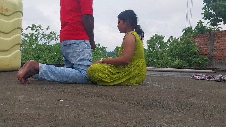 Pooja raniji: desi ganv ki yuva desi larki baahar seks - premika mere...