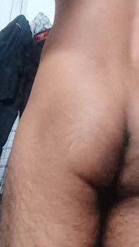ハンサムな男のけいれん下着ドレス