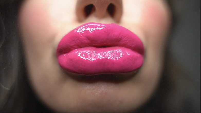 Rarible Diamond: Kuasa Ciuman Merah Jambu