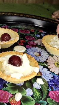 Brincar com comida, chocolate, consolos, esguicho
