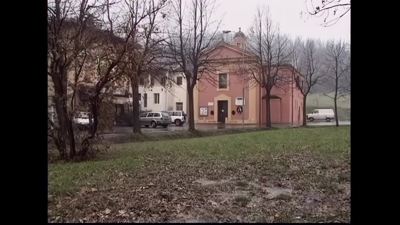 Shemale Vintage MegaStore: लालची किन्नर कई सख्त लंडों से वीर्य निगलती है