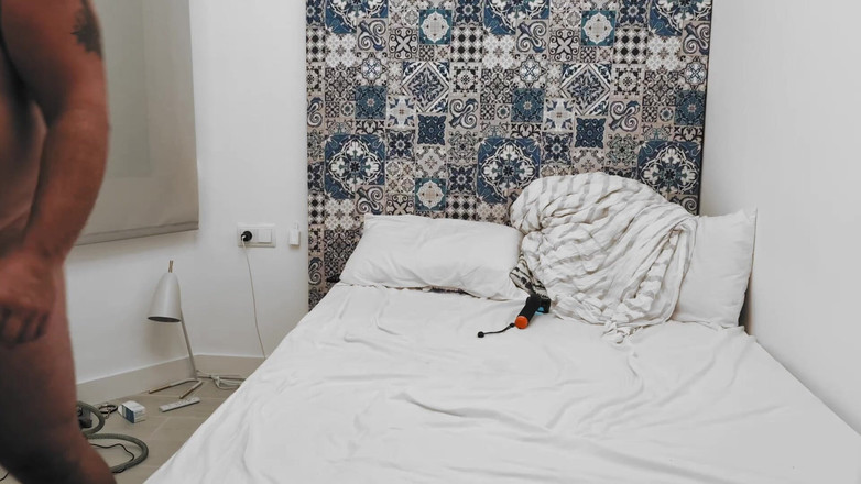 Mart_the_cat: Ayı komşu geri gelip beni sevdi ve boşalttı