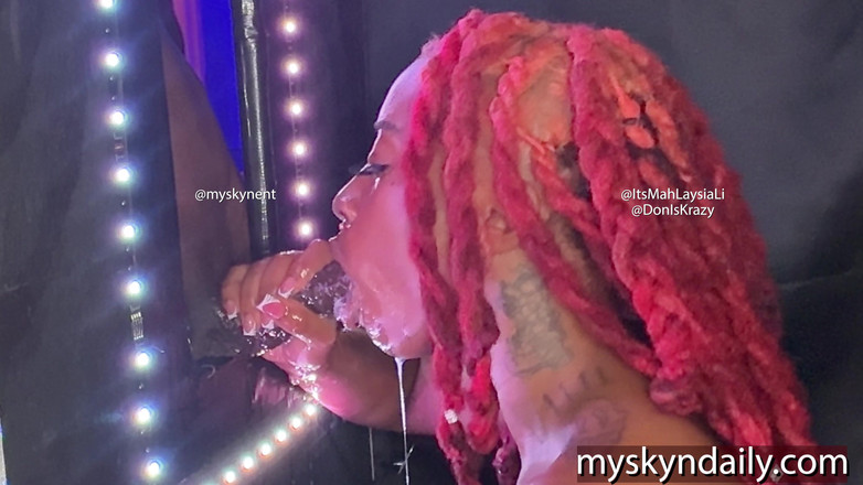 MySkyn Entertainment: Gardło koza dostaje dużego czarnego penisa