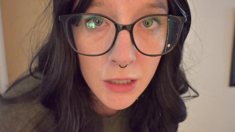 Missellie8: Üvey anne sürtük oluyor 1