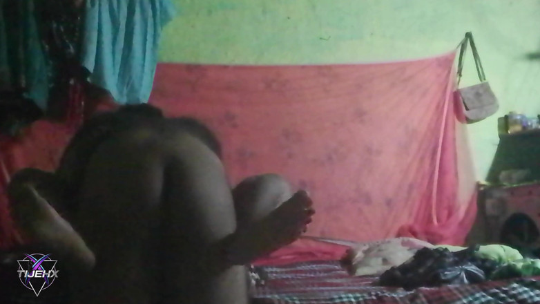 TijehX: Красивую пухлую бхабхи дези трахнул и наслаждался Devar