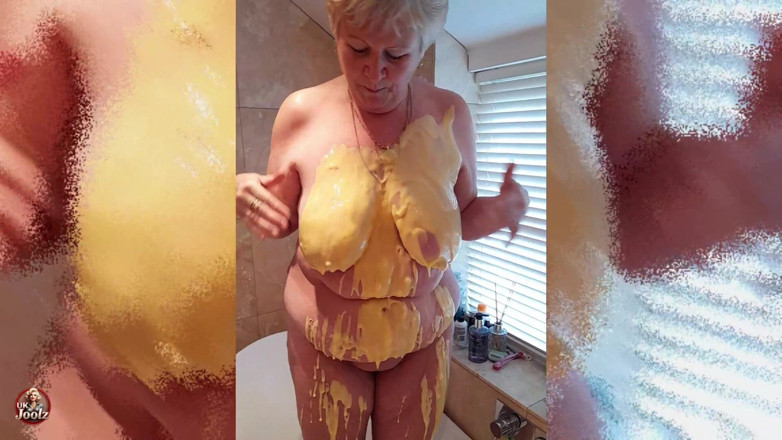 Uk Joolz: Někdo pro Custardu!