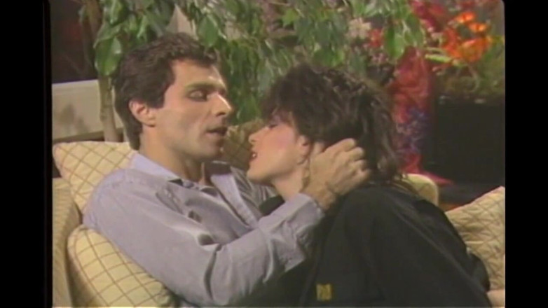 Vintage Usa: Vintage MILF Wives with Hairy Pussy Fucked and Cummed in...