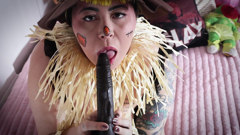 Mei After Dark: Korkuluk dildo oyunu