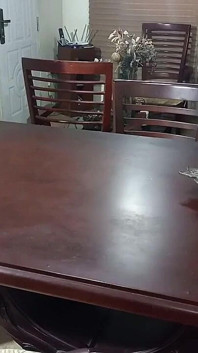 Üvey annem babası çalışırken amını sikmek için ısrar ediyor. Her zamanki gibi azgın.