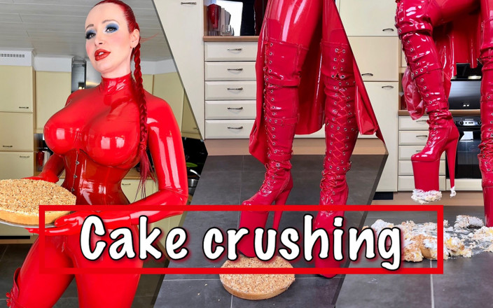 Miss_Fetilicious: Cake Crushing