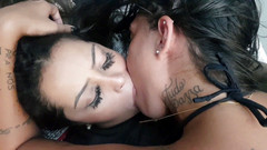 FetishKing: Extrémně sexy líbání od Juliana a Mirela