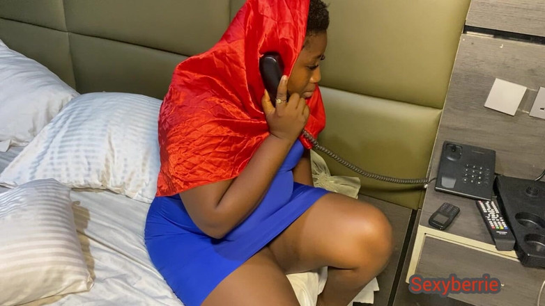 Sexy Berrie: Madam Aisha Seduces Doctor While Hubby Went on a Trip
