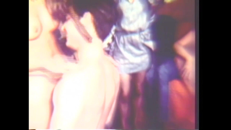 Vintage megastore: Эротическая обнажённая вечеринка