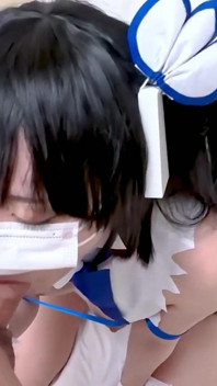 Amateur Cosplayer in Heroine Style Loves It Too Much and Completely Loses Control Tonight
