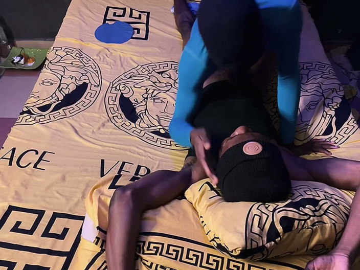 Stilesbhalifa1: Zwarte jongens passie en romantiek, 3