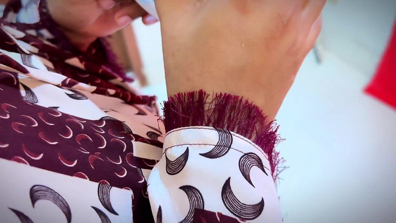 Aria Mia: Śliczna pulchna 18-letnia gorąca dziewczyna