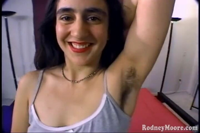 Horny Hairy Girls: Vintage super peludas meninas engole tudo