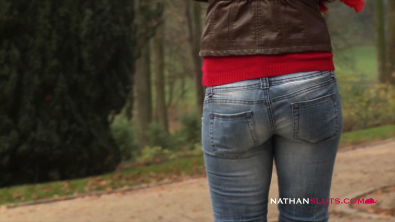 Nathansluts: ดาวเช็กสาวน้อย Isabella โดนควยดำยาวตุบๆ ของ Jamaica เย็ดรูหีทะลุปรุโปร่ง