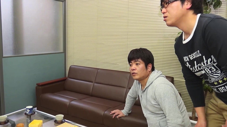 JAPAN IN LOVE: Japanese Pusses Scene 2 Slim Japanese Teen Enjoys Her Hairy Pussy...