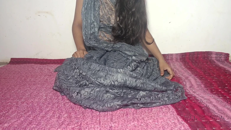 Hot_girl: Your Komal Aunty Fucked by Big Kheera - Hot girl