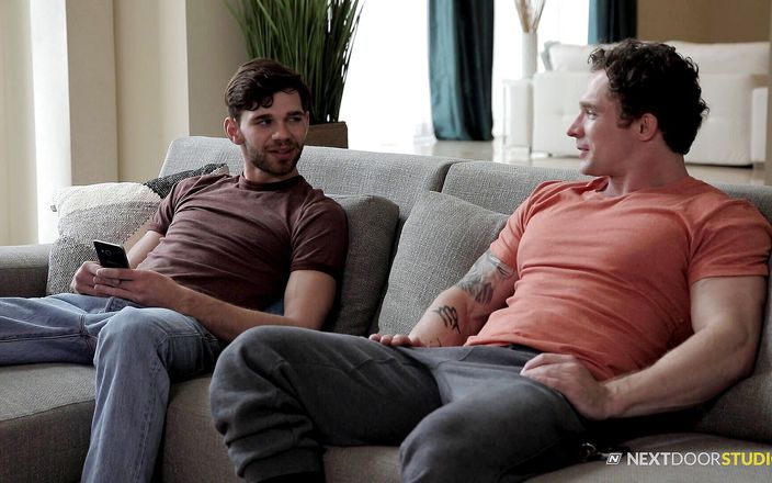 NextDoor Studios: Markie mehr &amp;quot;Bro, wir sind hetero! Wir sollten das nicht tun!&amp;quot; -...