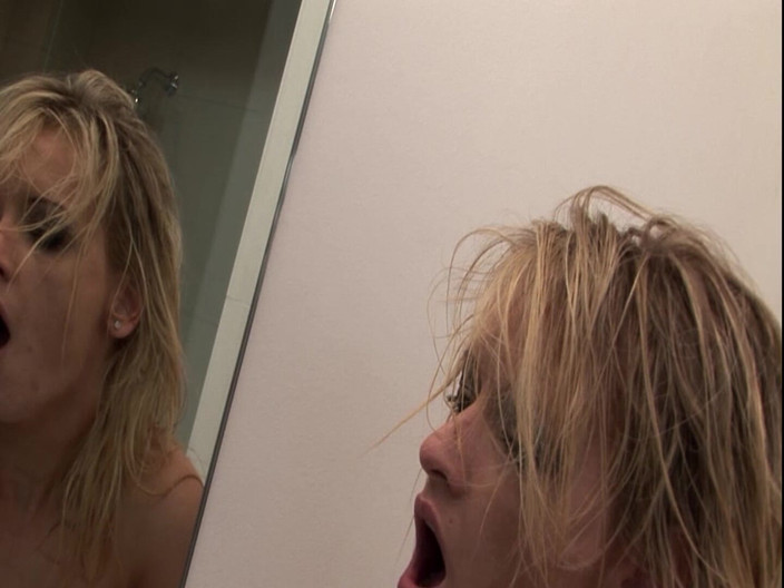 The Window of Sex: Adegan seks bareng cewek-cewek cantik 02 teman-teman ini tau banget caranya...