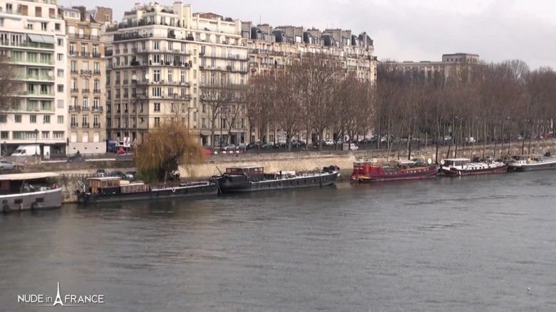 Nude in France: Rekaman seks pasangan asli saat bulan madu di Paris
