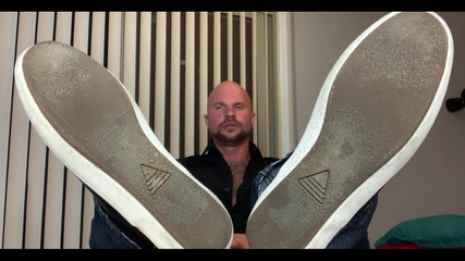 Jasons feet: Sunteți interviu pentru un loc de muncă asistent