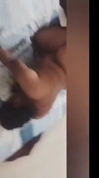 Ona sırtımdan bahsettim... Patronumun bundan sonra yaptığı şey