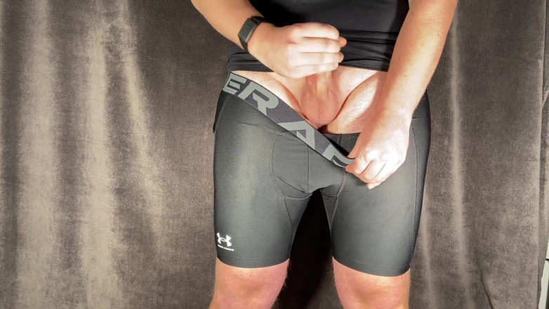 Lucas Nathan King: Meia-irmã entrou em My Cumshot