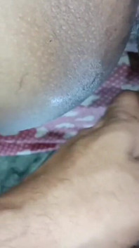 Calda scopata con il titolo di footjob