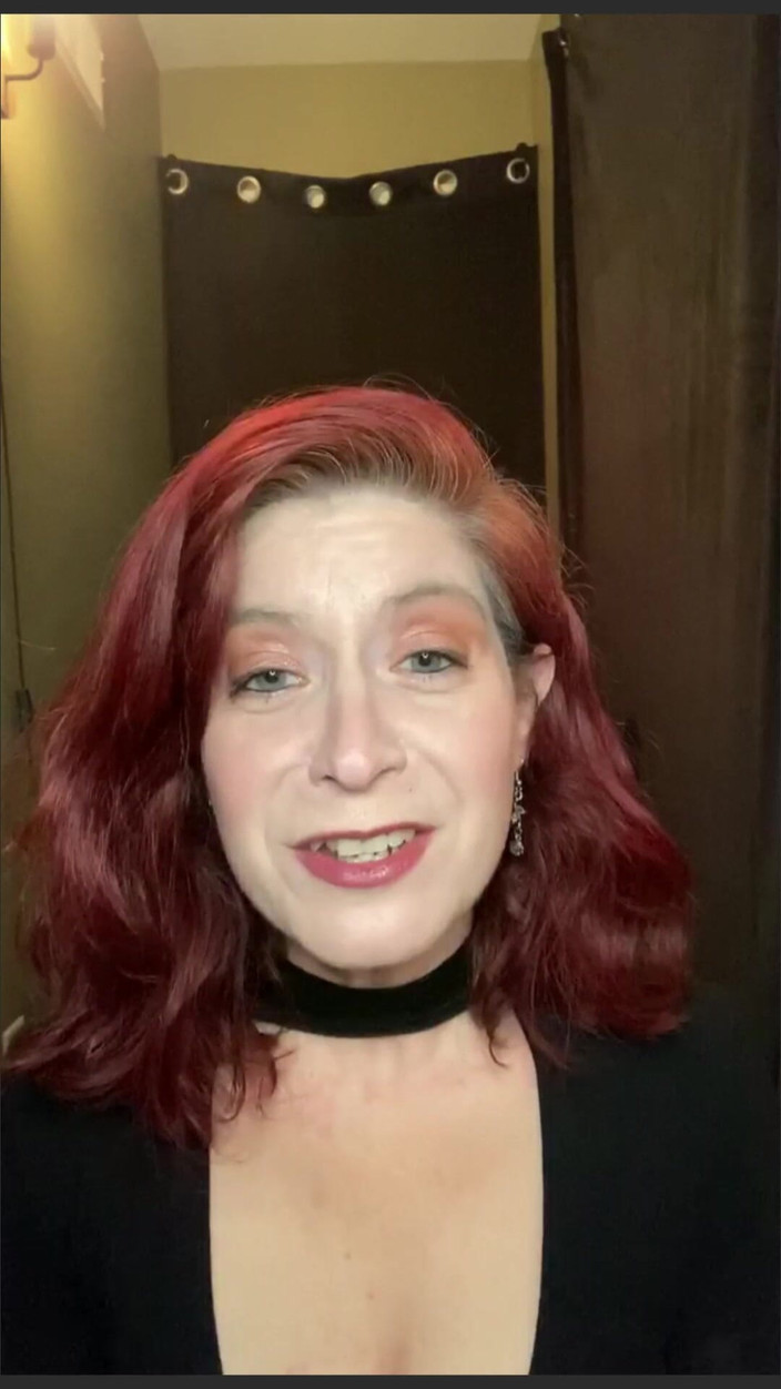 Elianna: La chat con gli amici si trasforma in sph