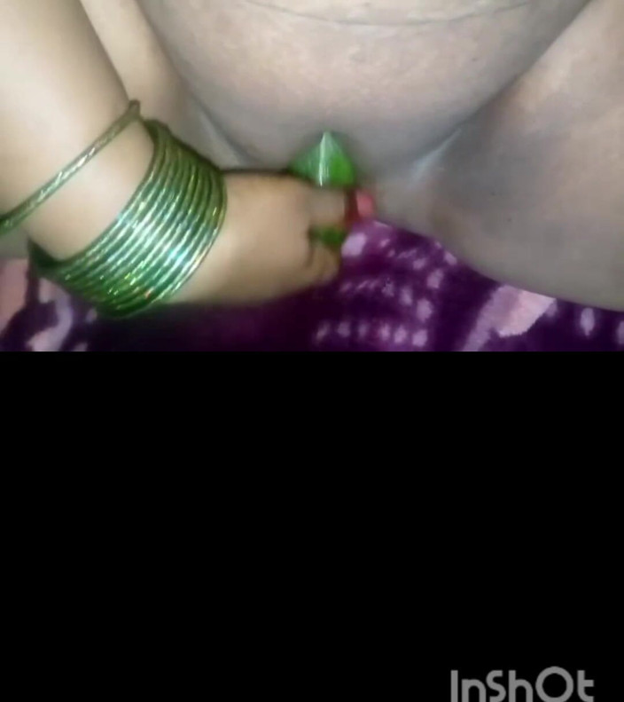 Savita sex video: Karwacaut Me Desi Bhabhi Ka Gift Mere Liye Chut Me...