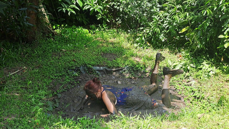 Thefetishgirl: Бездельники в грязи