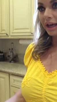 Vicky Vette y Payton Preslee son compañeras de cuarto amantes de su coño