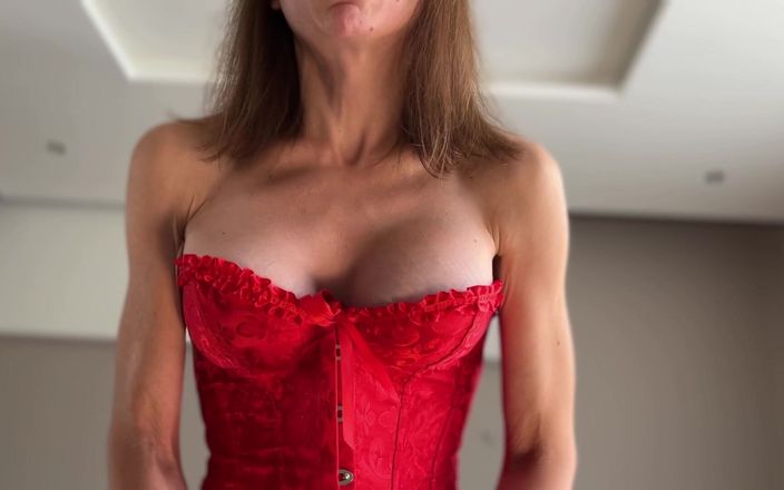 Mistress Mary: Wsuń mojego penisa w gardło