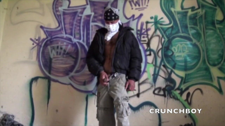 STRAIGHT BOY CURIOUS: Hetero chlapci masturbují v exhib venku