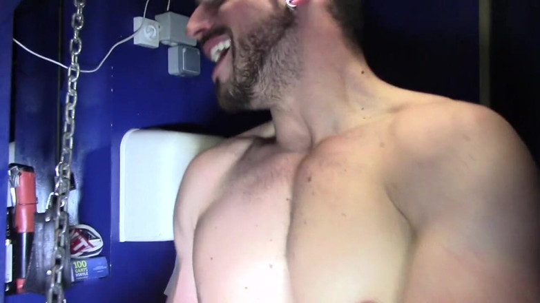 MASCULINE BOYS STUDIO: Tonio ki manspeshiyon vaali pornastar Enzo dvara chudaee