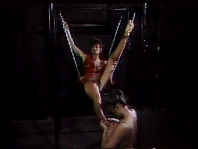 Project Femdom: हॉट रैंडी चिक और उसकी लेस्बियन मालकिन