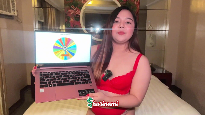 AsianSharinami: Pertanyaan mesum yang berujung spin the wheel bareng sharinami